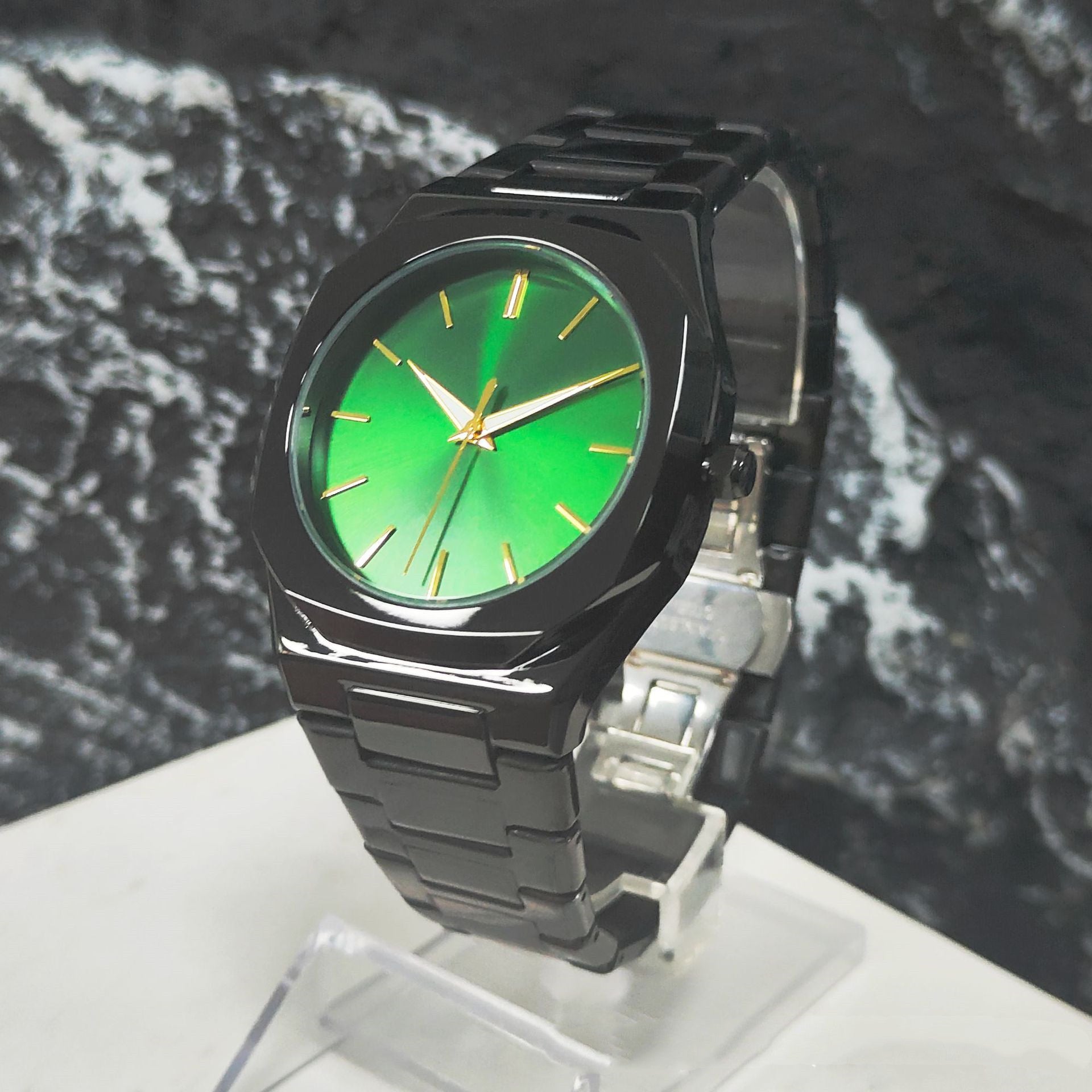 Steel Watch Luminous Dial