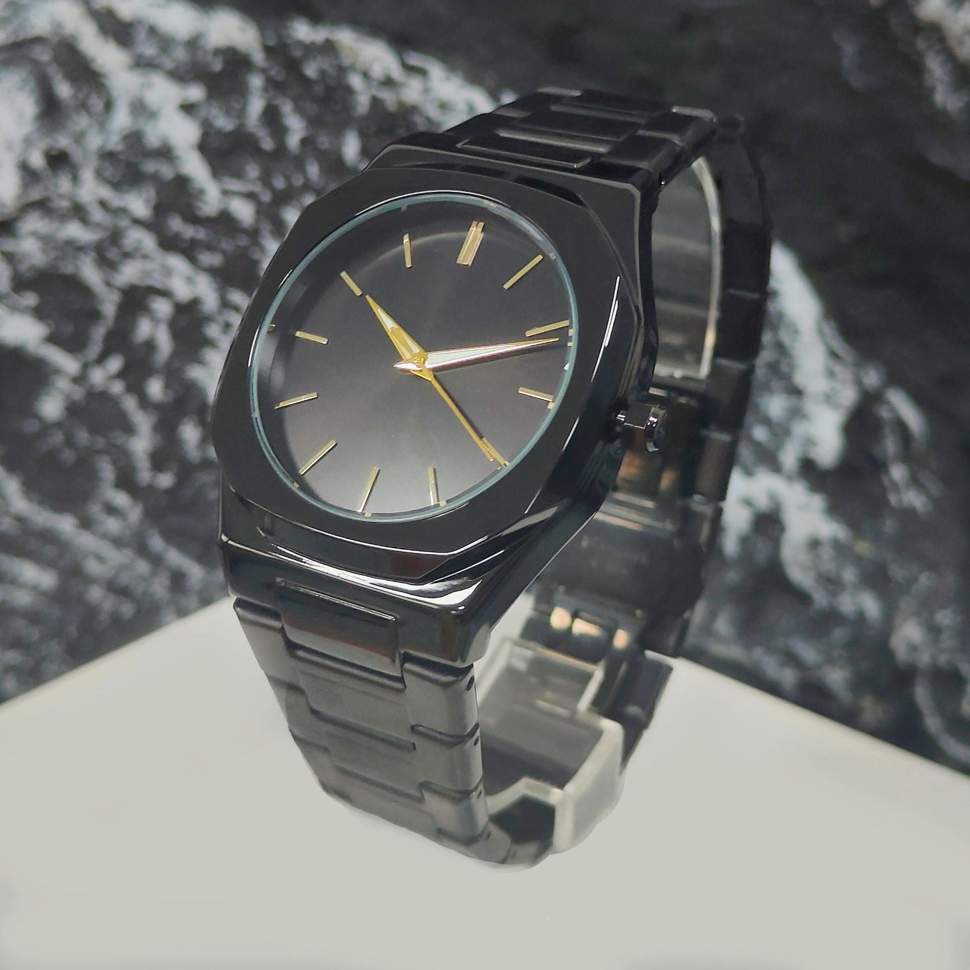 Steel Watch Luminous Dial