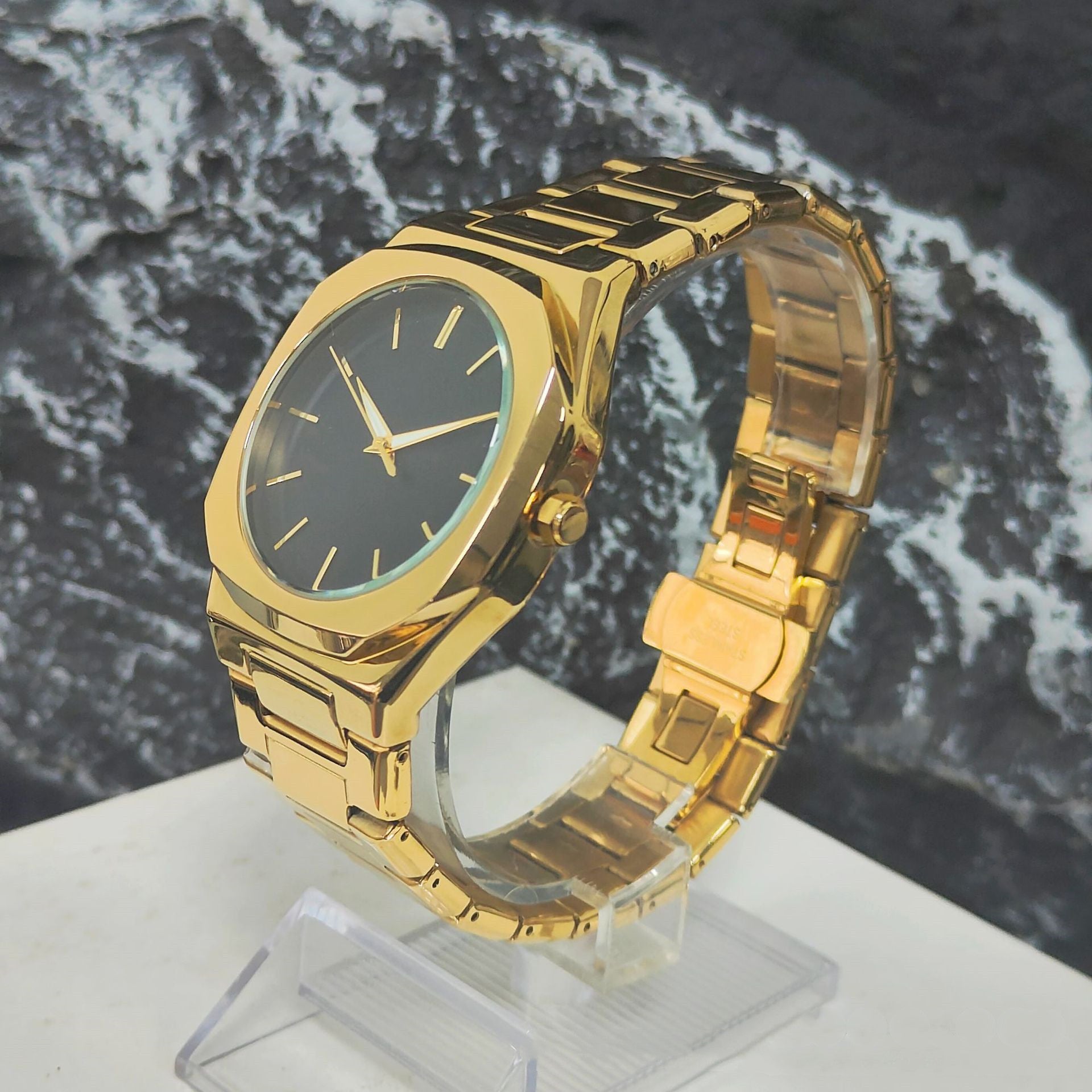 Steel Watch Luminous Dial